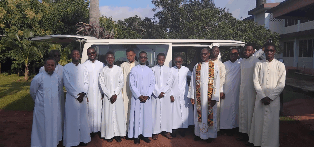 DIVINE WORD NOVITIATE GETS A NEW BUS